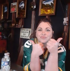 Meet your Posher, Nichole